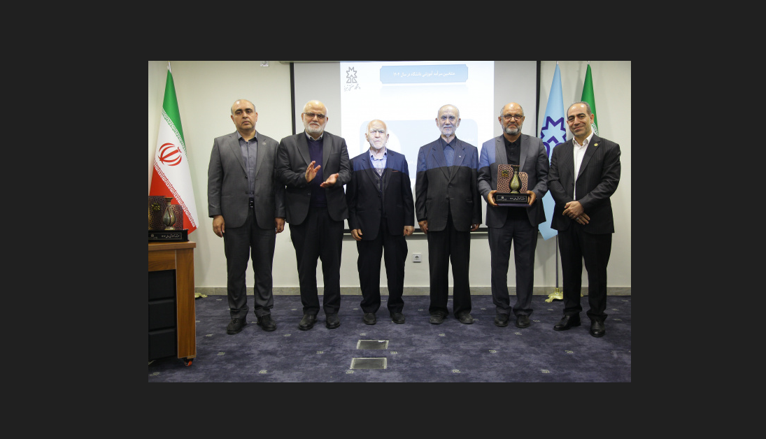 انتخاب جناب آقای دکتر فرزان قالیچی به عنوان سرآمد آموزشی دانشکده مهندسی پزشکی