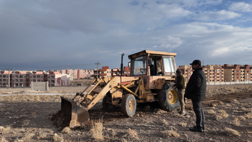 شروع عملیات زمین نیروگاه خورشیدی دانشگاه صنعتی تبریز