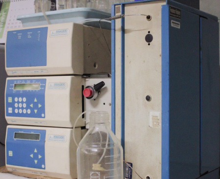 High performance Liquid Chromatography (HPLC) 