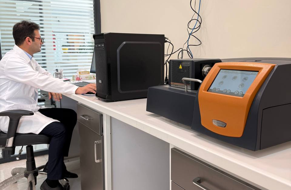 راه اندازی دستگاه SDT ۶۵۰ (TGA/DSC), Waters TA instrument  در آزمایشگاه شهید فخری زاده دانشگاه صنعتی تبریز