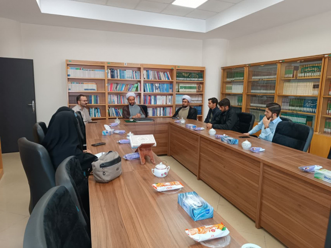 نشست صمیمی مسئول نهاد رهبری با تشکل‌های فرهنگی و علمی دانشگاه صنعتی تبریز برگزار شد