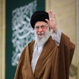 آقا جان ولی این بار از اول مجلس شهدا را چیدند...