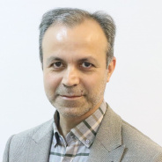 دکتر احمد اکبری