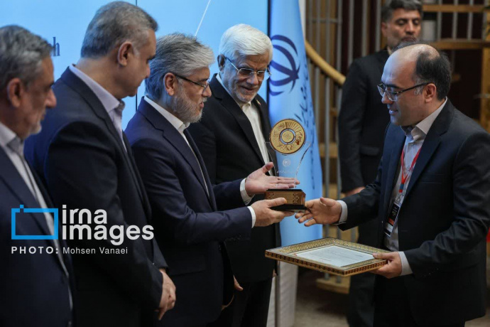 درخشش پژوهشگر دانشکده مهندسی پلیمر در خوارزمی