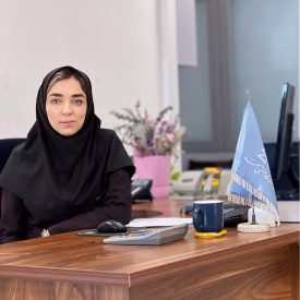 خانم نسرین محمدی نژاد