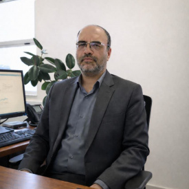 آقای یاسر پاک
