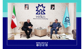 دانشگاه‌ها باید از حاشیه به متن حل مسائل صنعت و تجارت کشور بازگردند