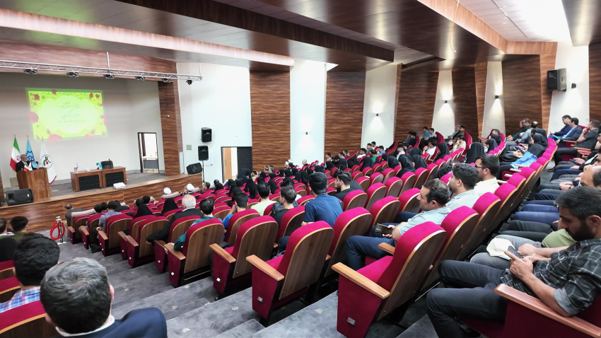 جوانان وارثان مسیر دشوار کرامت و شهودند